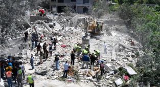 İşgalci İsrail'in Lübnan'da düzenlediği saldırılarda ölenlerin sayısı 3 bin 516'ya yükseldi