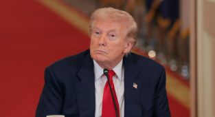 Trump, İran ile mutabakat zaptını imzaladı