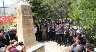 Başbağlar Katliamı'nın 33. yılında şehitler törenle anıldı