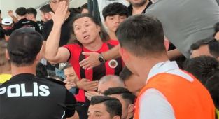 Çocuğun formasını çıkarttıran zanlıya ev hapsi