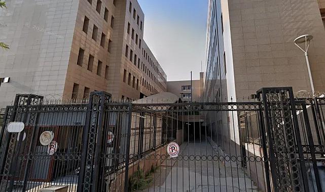 İzmir'de silah imalatı ve ticareti operasyonu! 93 tabanca ele geçirildi