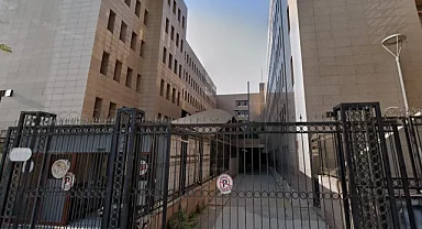 İzmir'de silah imalatı ve ticareti operasyonu! 93 tabanca ele geçirildi