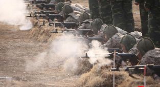 Kuzey Kore Rusya'ya 50 bin asker gönderiyor