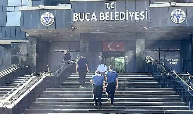 Buca Belediyesine haciz: İcra ekipleri binada