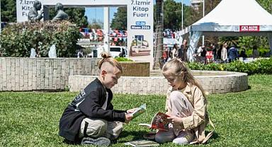 İzmir’de Edebiyat Şöleni Başlıyor: 8. İZKİTAP Kapılarını Kültürpark’ta Açıyor