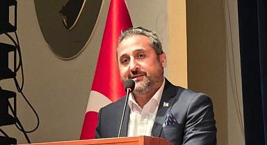 İZAZDER'den Türkiye-Azerbaycan kardeşliği için sağduyu çağrısı