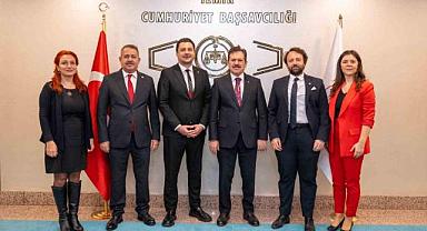 İzmir Barosu yeni yönetiminden Başsavcı Yeldan’a ziyaret