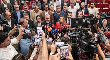 İzmir Meclisinde Çoğunluk Sağlanamadı: İZBAN Kararı Ertelendi
