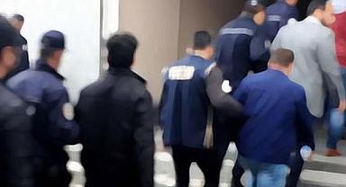 Menemen'de polis ve jandarmadan dev operasyon: 44 gözaltı