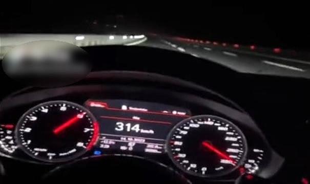 Otoyolda 314 kilometre hızla gidip o anları TikTok’ta paylaşan sürücüye para cezası